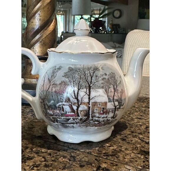 Vintage Avon tea set - Picture 4 of 8